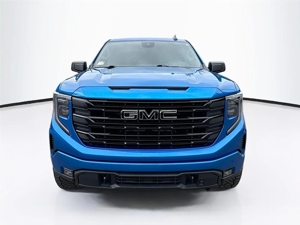 2023 GMC Sierra 5th Gen - Image 2 of 21