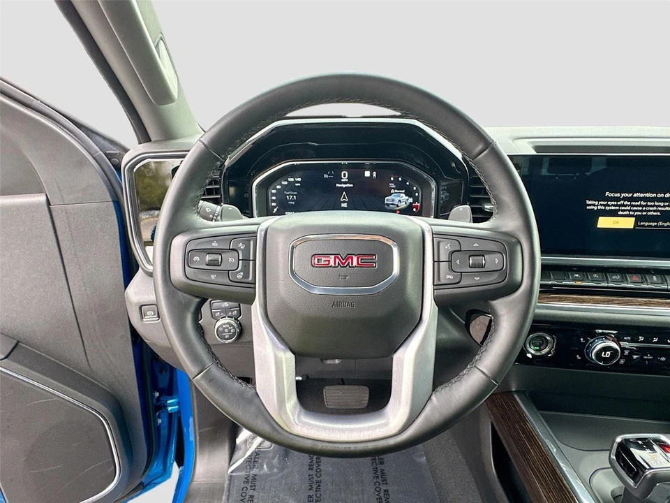 2023 GMC Sierra 5th Gen - Image 11 of 21