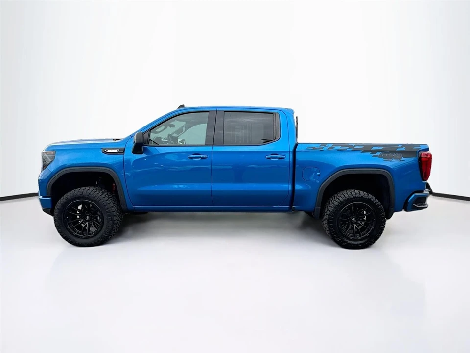 2023 GMC Sierra 5th Gen - Image 4 of 21