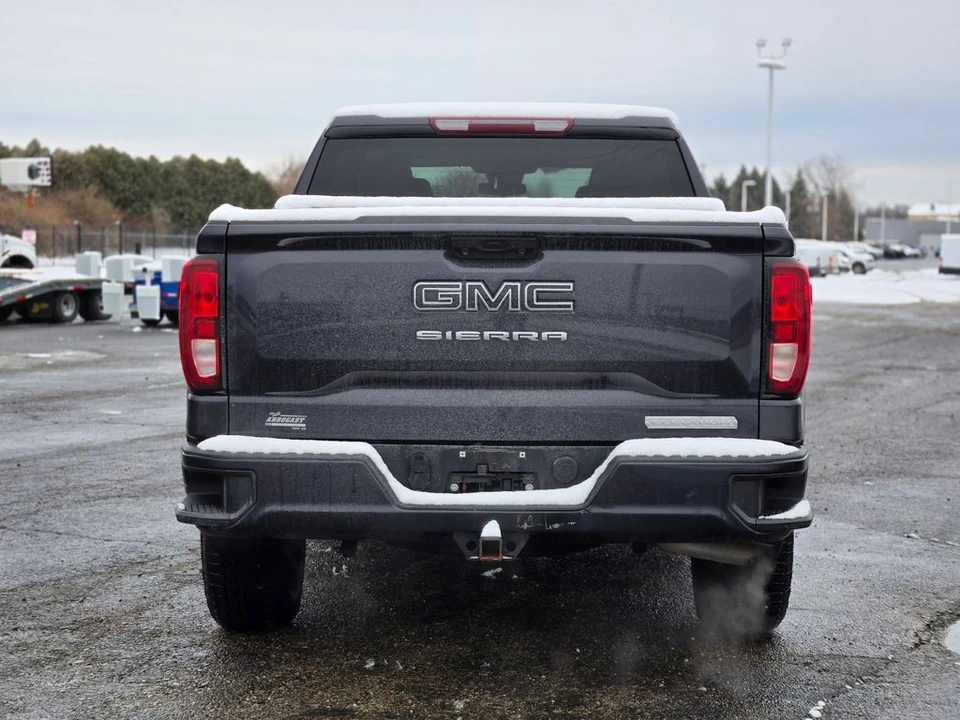 2023 GMC Sierra 5th Gen - Image 6 of 12