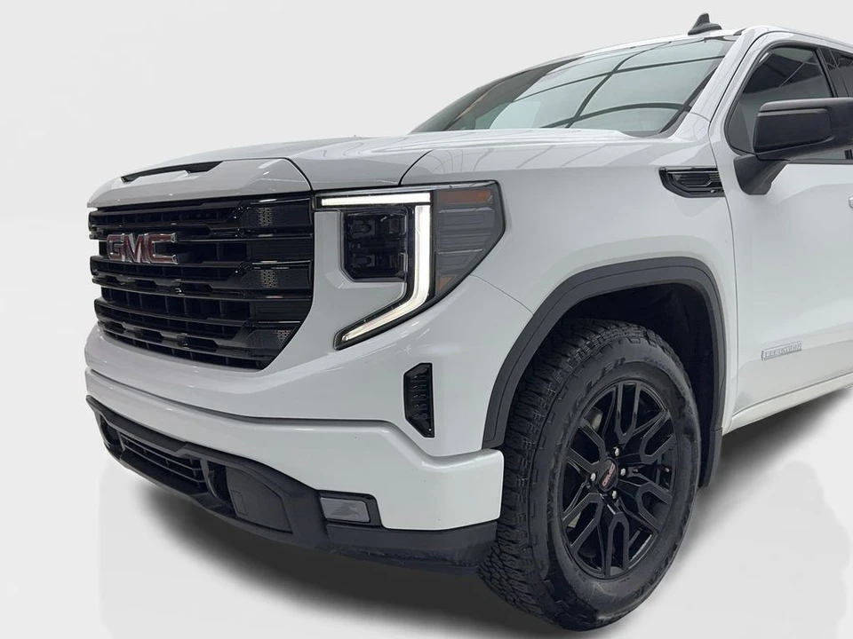 2023 GMC Sierra 5th Gen - Image 5 of 21