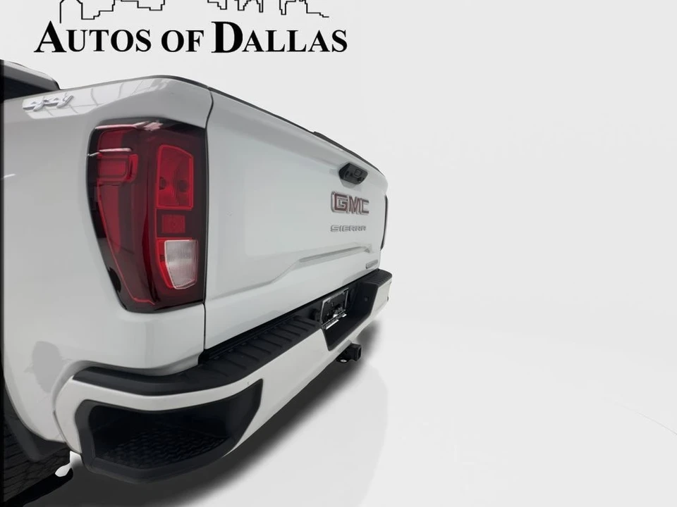 2023 GMC Sierra 5th Gen - Image 11 of 21
