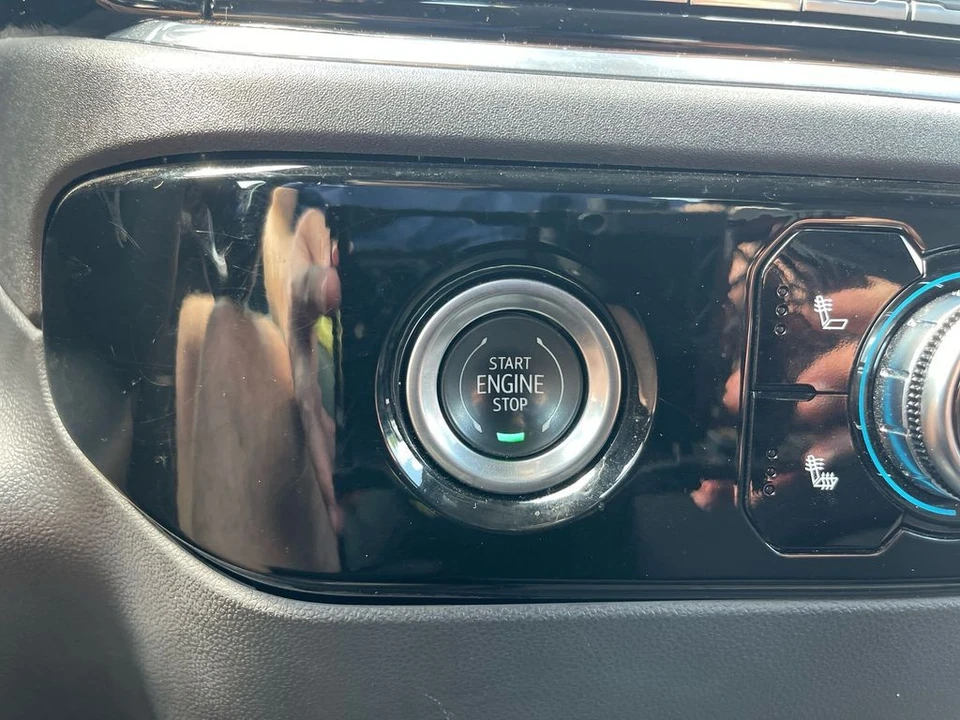 2023 GMC Sierra 5th Gen - Image 20 of 21
