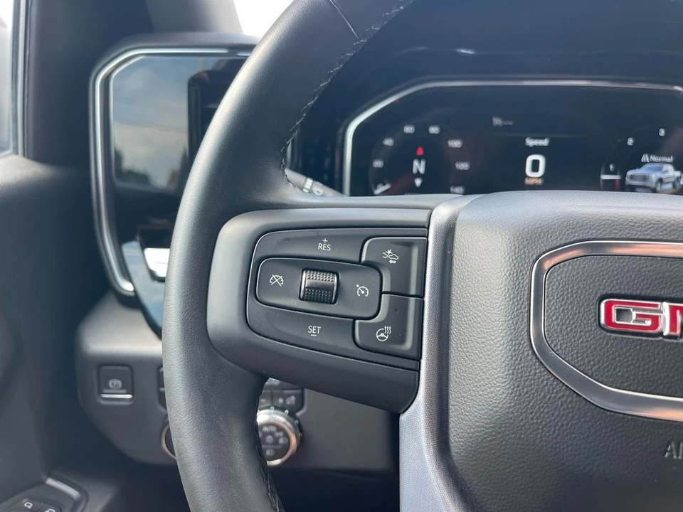 2023 GMC Sierra 5th Gen - Image 14 of 21