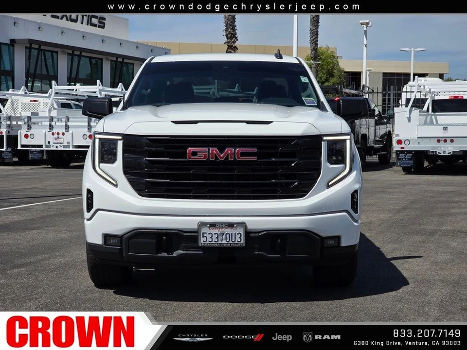 2023 GMC Sierra 5th Gen - Image 8 of 12
