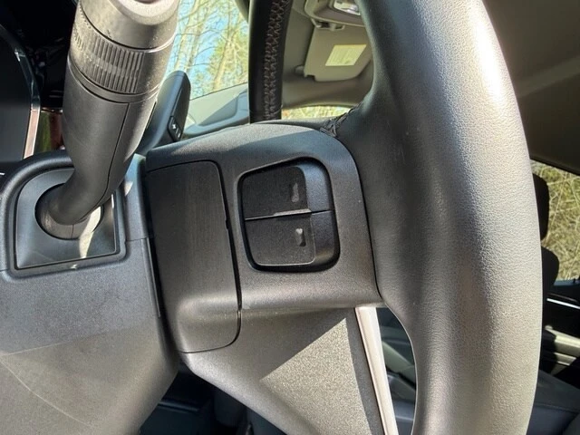 2023 GMC Sierra 5th Gen - Image 17 of 21
