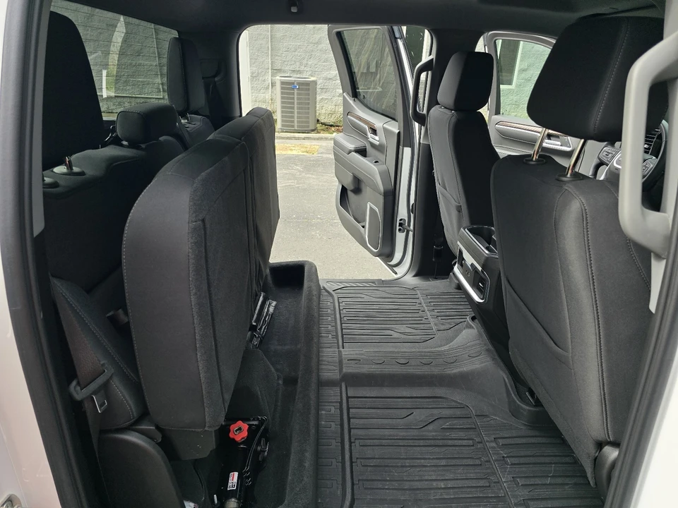 2023 GMC Sierra 5th Gen - Image 16 of 21