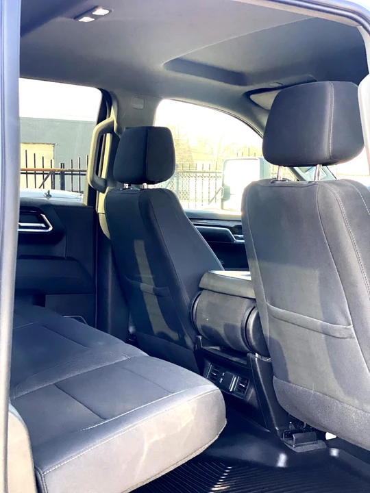 2023 GMC Sierra 5th Gen - Image 7 of 21