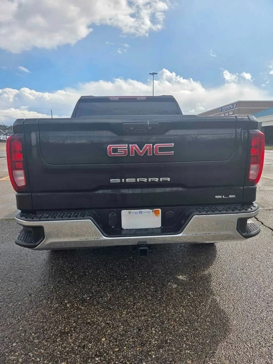 2023 GMC Sierra 5th Gen - Image 6 of 16