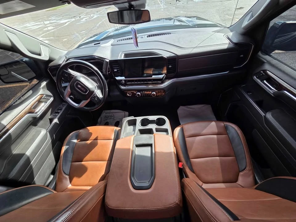 2023 GMC Sierra 5th Gen - Image 9 of 16
