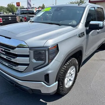 2023 GMC Sierra 1500 SLE Crew Cab 4WD