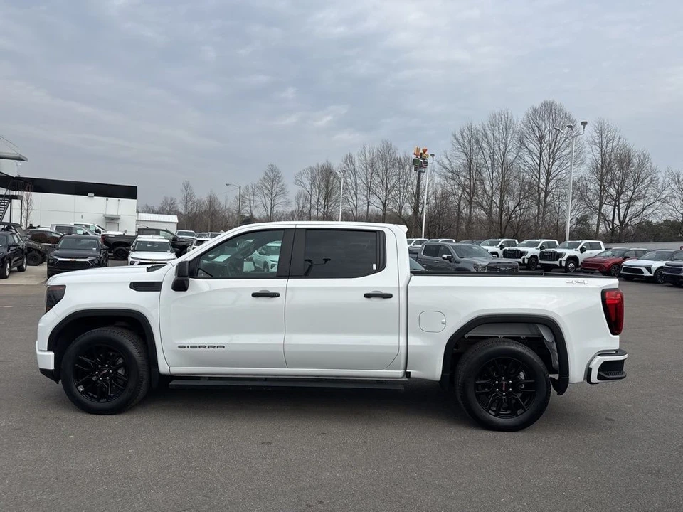 2023 GMC Sierra 5th Gen - Image 2 of 21