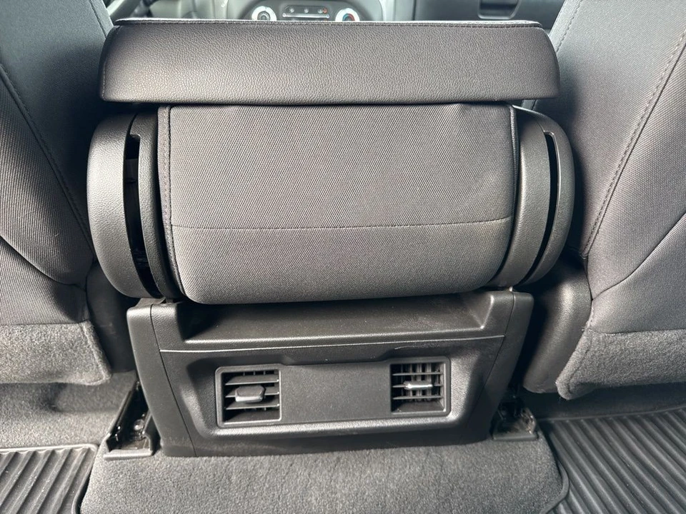 2023 GMC Sierra 5th Gen - Image 11 of 21