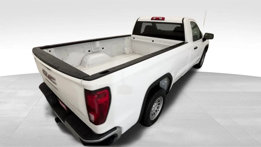 2023 GMC Sierra 5th Gen - Image 11 of 12