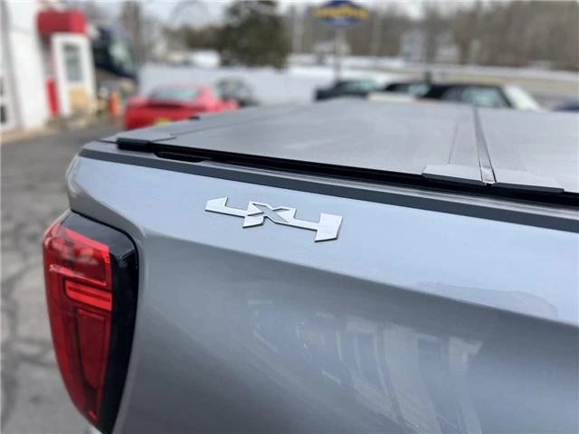 2023 GMC Sierra 5th Gen - Image 19 of 21