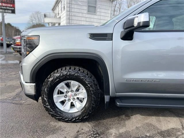 2023 GMC Sierra 5th Gen - Image 5 of 21