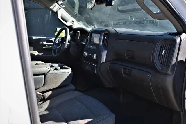2023 GMC Sierra 5th Gen - Image 13 of 16