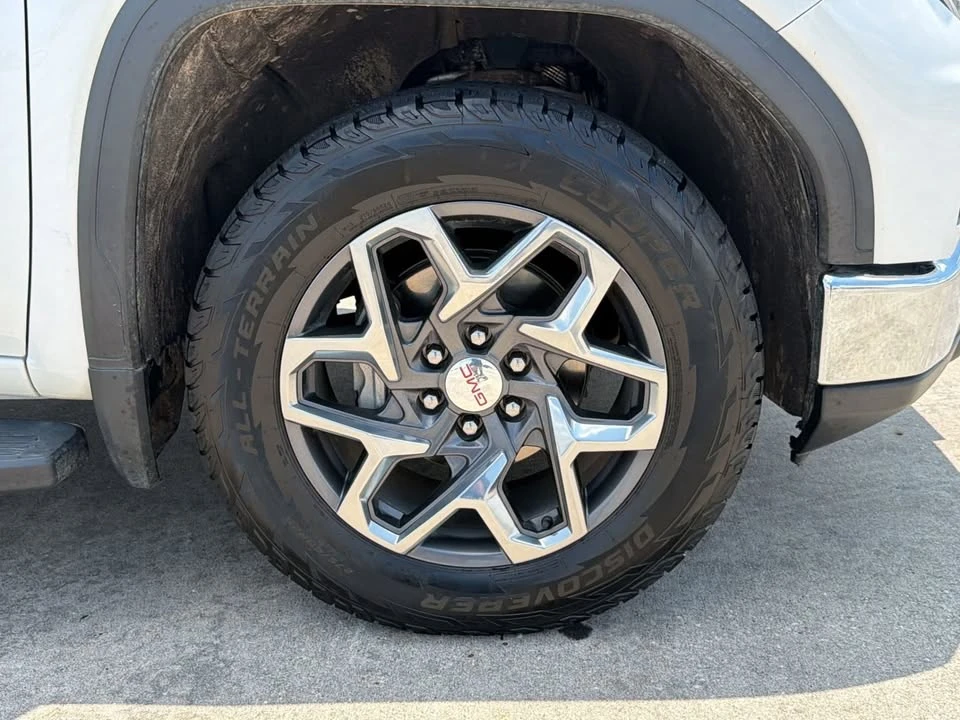 2023 GMC Sierra 5th Gen - Image 12 of 19