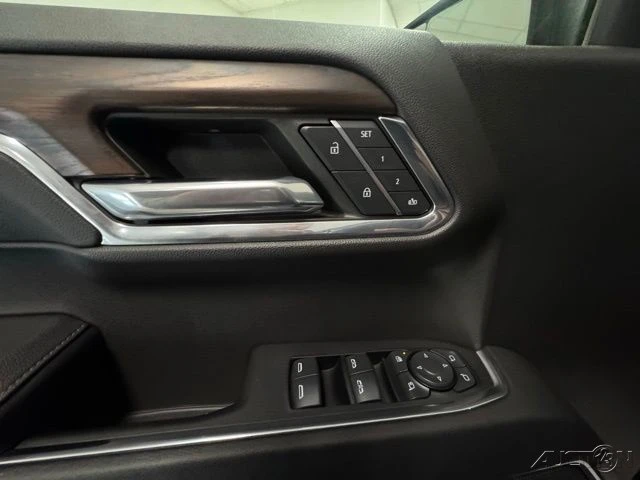 2023 GMC Sierra 5th Gen - Image 14 of 18