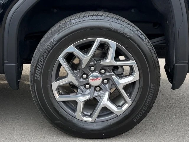 2023 GMC Sierra 5th Gen - Image 12 of 21