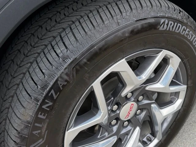 2023 GMC Sierra 5th Gen - Image 13 of 21
