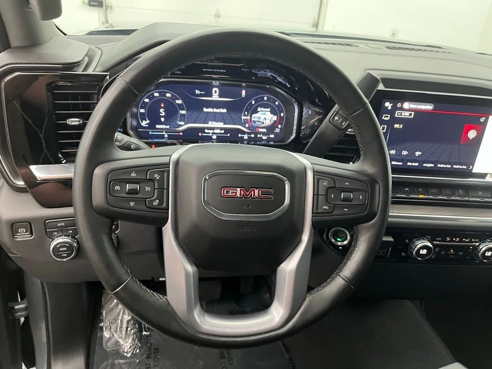 2023 GMC Sierra 5th Gen - Image 2 of 12
