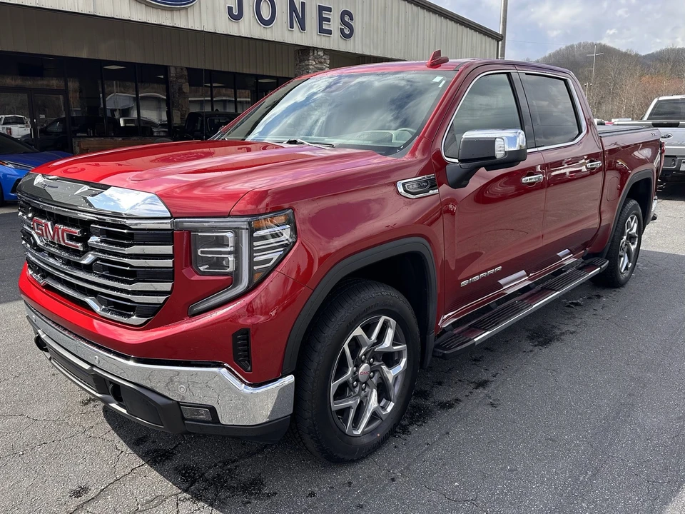 2023 GMC Sierra 5th Gen - Image 2 of 12
