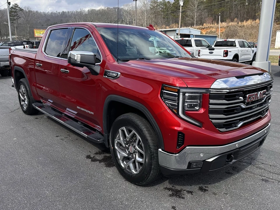 2023 GMC Sierra 5th Gen - Image 4 of 12