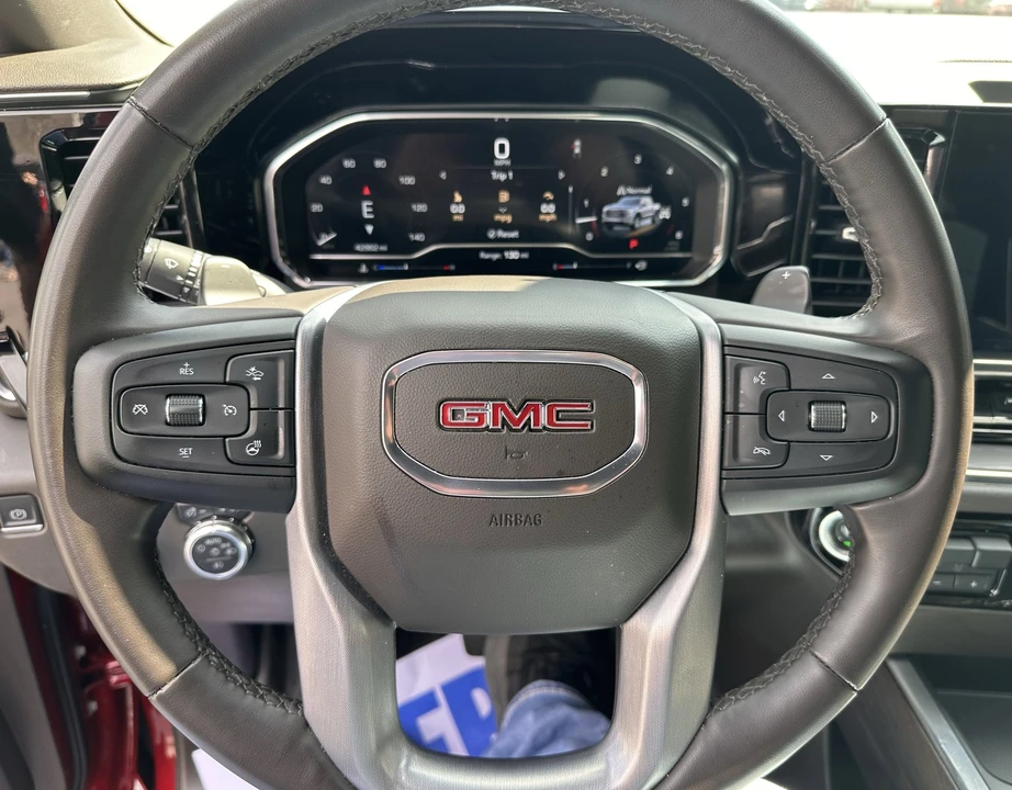2023 GMC Sierra 5th Gen - Image 21 of 30