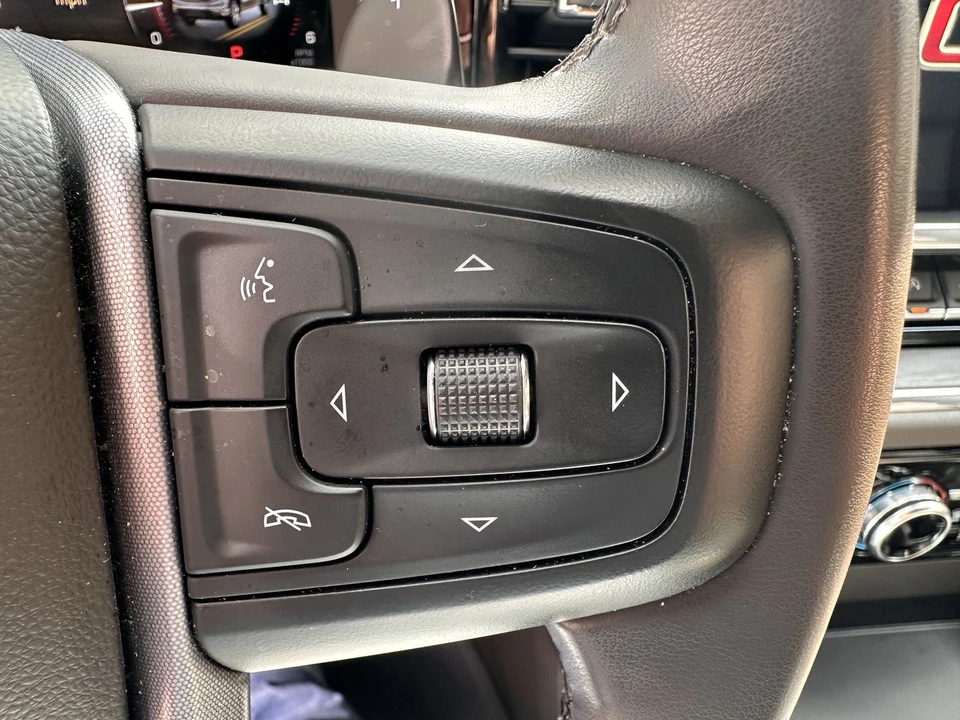 2023 GMC Sierra 5th Gen - Image 23 of 30