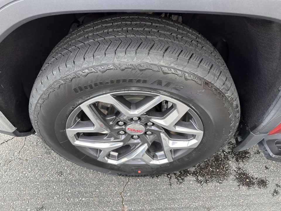 2023 GMC Sierra 5th Gen - Image 29 of 30