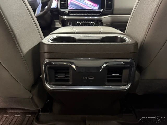 2023 GMC Sierra 5th Gen - Image 17 of 21