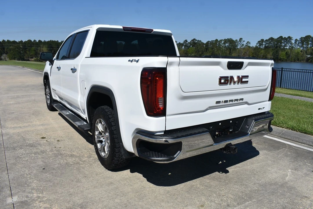 2023 GMC Sierra 5th Gen - Image 8 of 21
