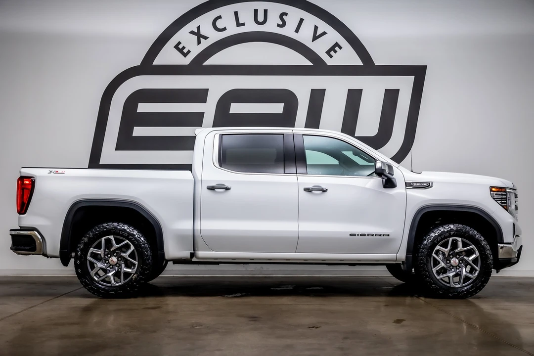2023 GMC Sierra 5th Gen - Image 9 of 21