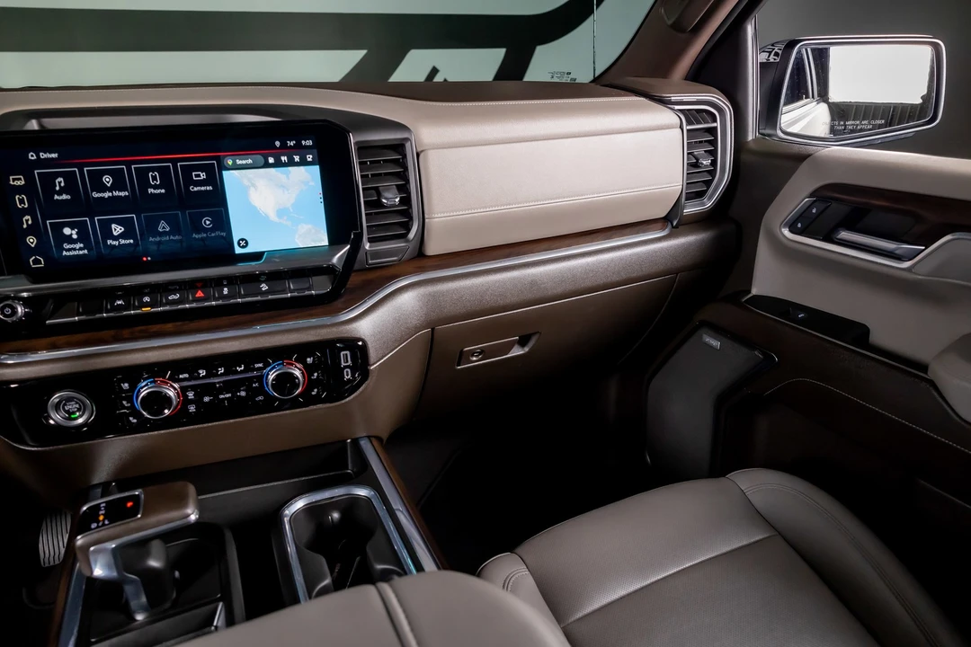 2023 GMC Sierra 5th Gen - Image 8 of 21
