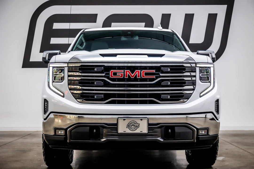 2023 GMC Sierra 5th Gen - Image 3 of 21