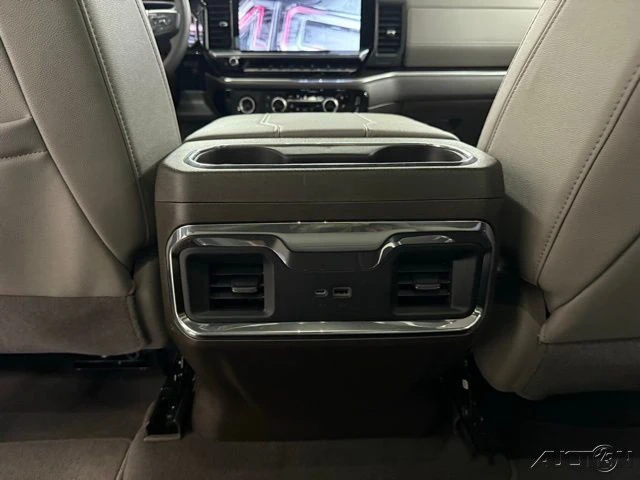 2023 GMC Sierra 5th Gen - Image 16 of 21