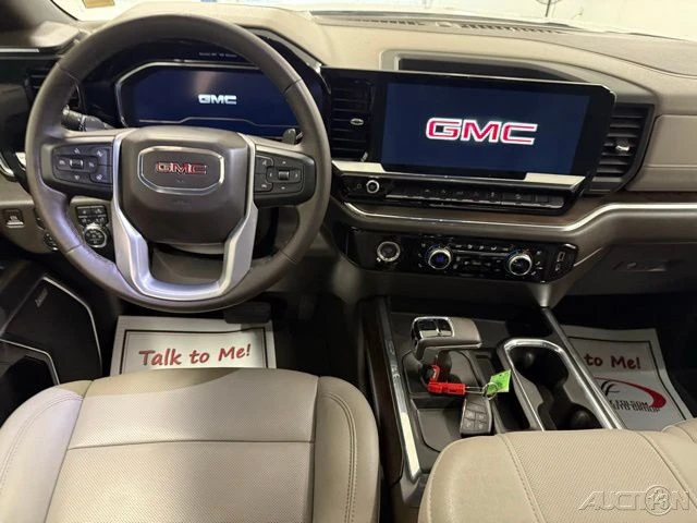 2023 GMC Sierra 5th Gen - Image 18 of 21