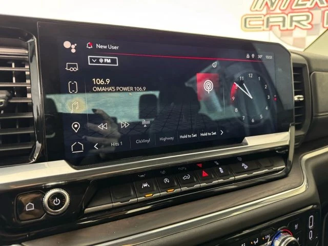 2023 GMC Sierra 5th Gen - Image 19 of 21