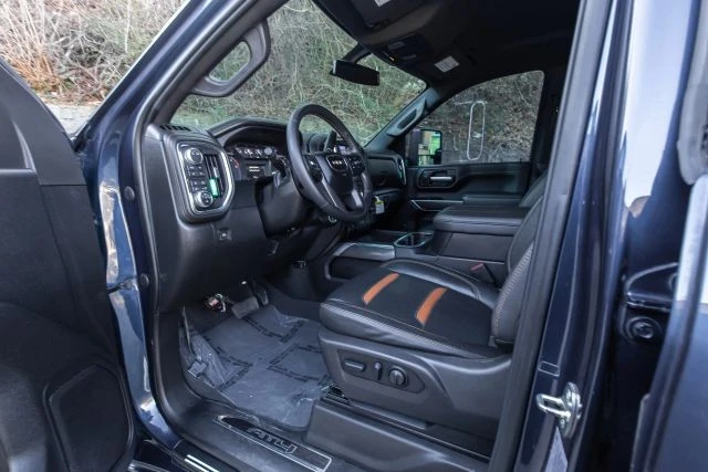 2023 GMC Sierra 5th Gen - Image 17 of 21