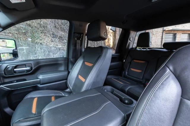 2023 GMC Sierra 5th Gen - Image 19 of 21