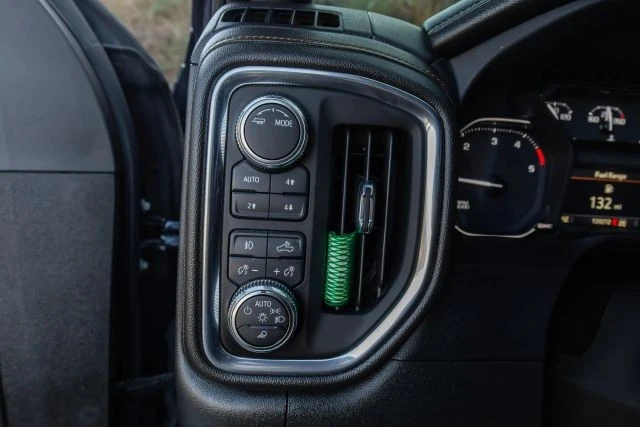 2023 GMC Sierra 5th Gen - Image 20 of 21