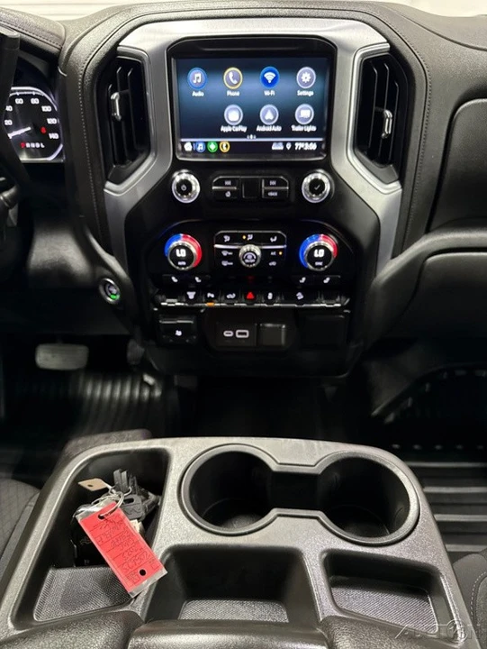 2023 GMC Sierra 5th Gen - Image 18 of 21