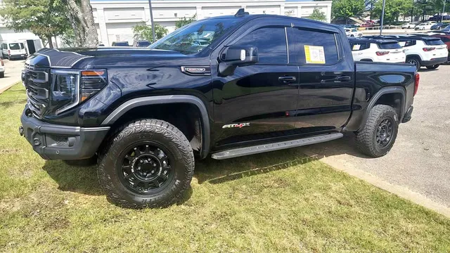 2023 GMC Sierra (Classic) 1500 Crew Cab