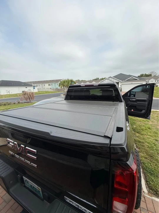 2023 GMC Sierra 4th Gen - Image 3 of 9