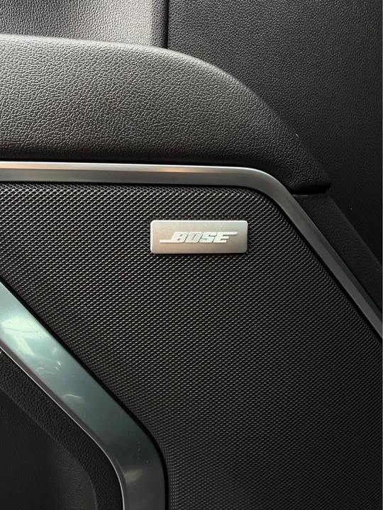 2023 GMC Sierra 5th Gen - Image 14 of 19