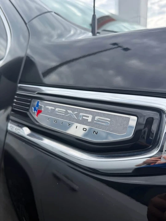 2023 GMC Sierra 5th Gen - Image 3 of 19
