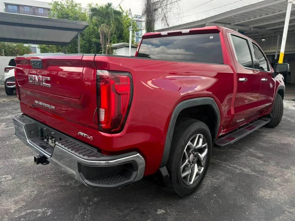 2023 GMC Sierra 5th Gen - Image 5 of 9
