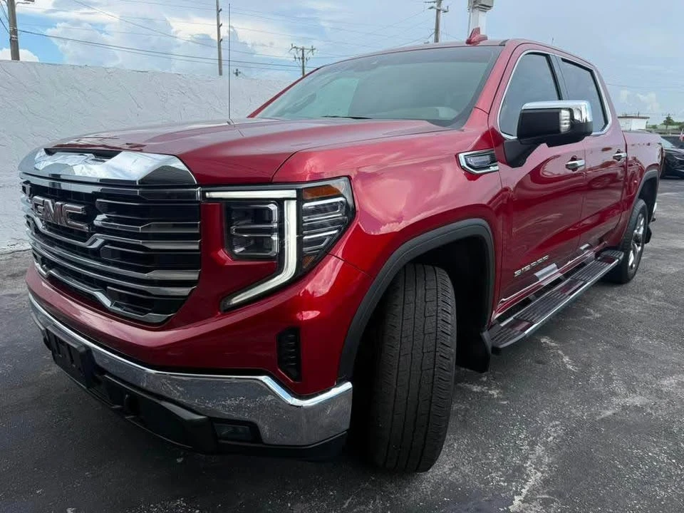 2023 GMC Sierra 5th Gen - Image 2 of 9