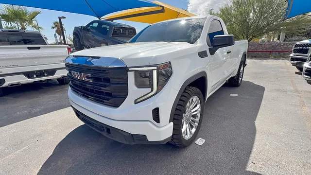 2023 GMC Sierra 1500 Regular Cab SL Pickup 2D 8 ft
